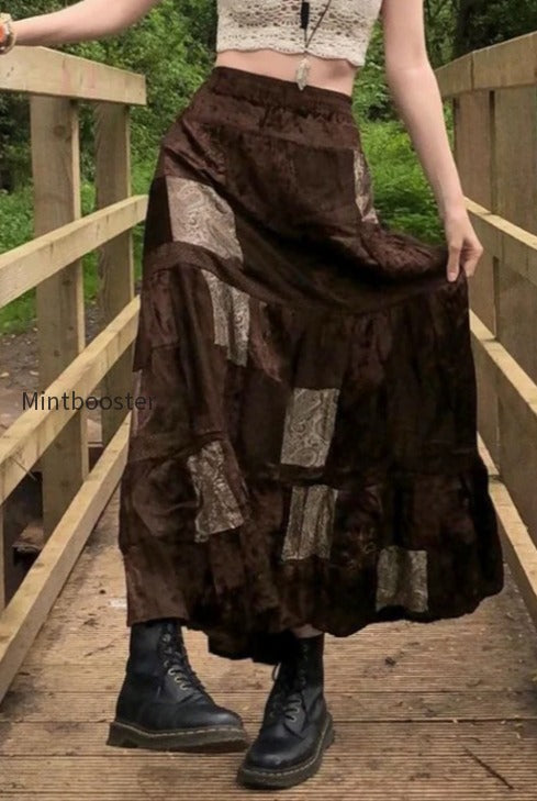 vintage-inspired-color-block-velvet-skirt